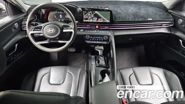Hyundai Avante CN7 — Фото автомобиля 9