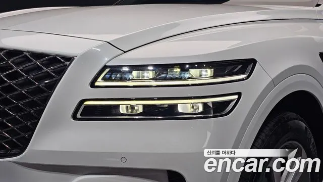 Genesis GV80 — Фото автомобиля 7