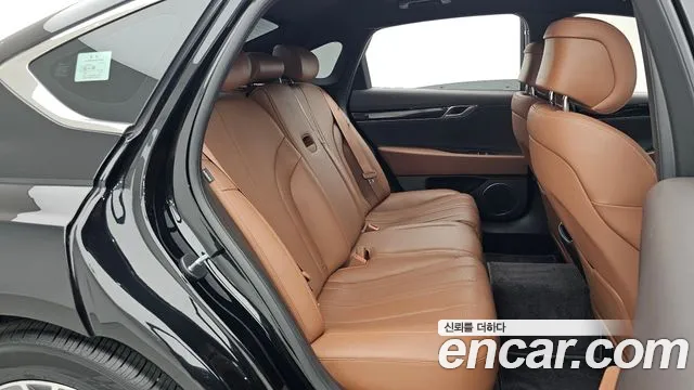 Genesis G80 Бензин 2.5 турбо AWD — Фото автомобиля 11