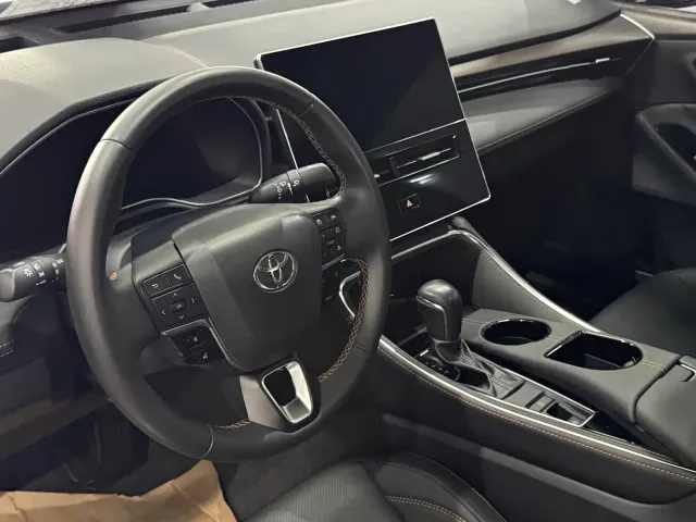 Toyota Avalon — Фото автомобиля 7