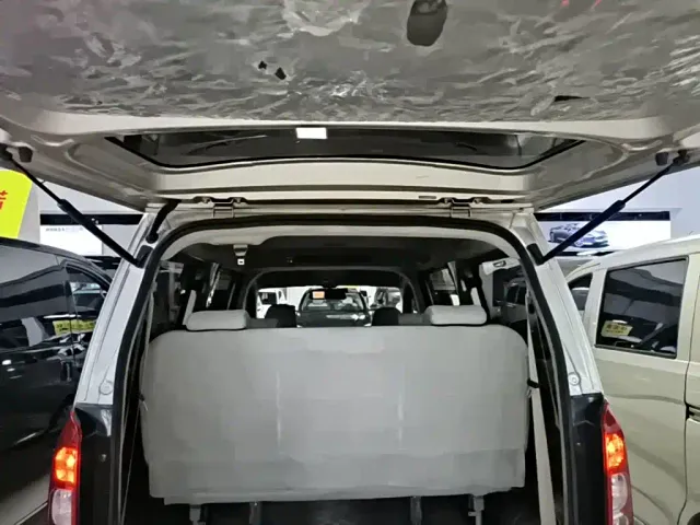 Wuling Motors Wuling Hongguang V 2021 1.5L Facelift Power Enjoy Edition LAR — Фото автомобиля 18