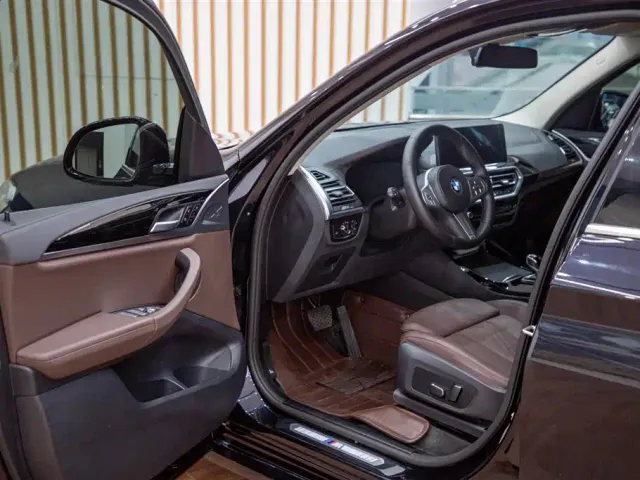 BMW X3 — Фото автомобиля 12