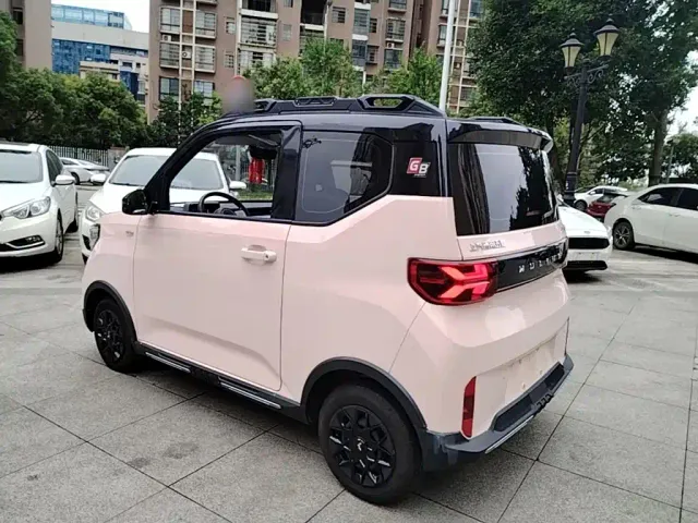 Wuling Hongguang Mini EV — Фото автомобиля 4