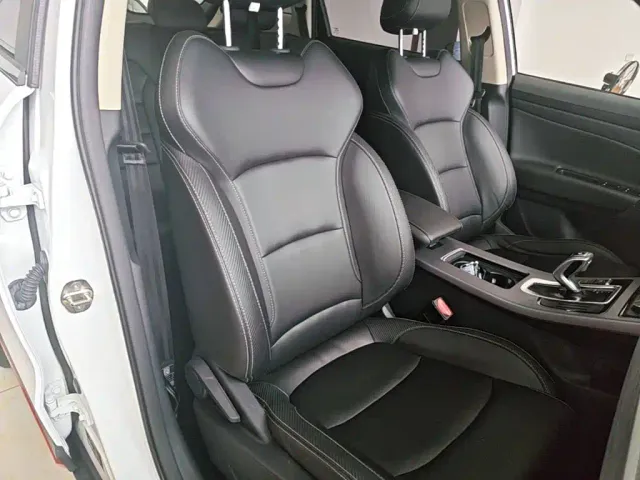 Geely Boyue — Фото автомобиля 24