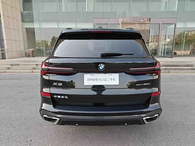 BMW X5 — Фото автомобиля 3