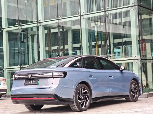 Volkswagen ID.7 Vizzion — Фото автомобиля 18