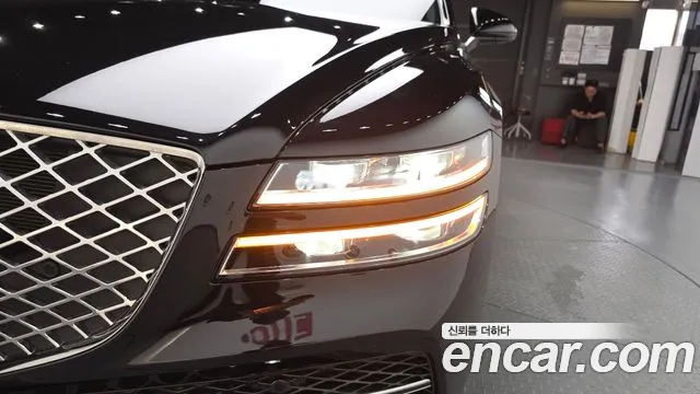 Genesis G80 Бензин 3.5 турбо AWD — Фото автомобиля 17