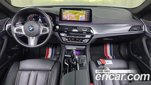 BMW 5 Series G30 — Фото автомобиля 10