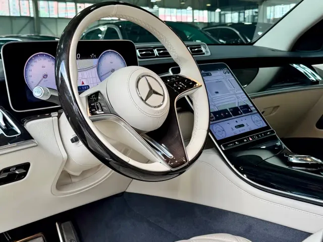 Mercedes-Benz Maybach S-Class — Фото автомобиля 10