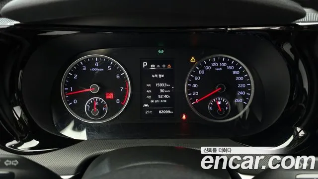 Kia K5 K5 3 поколение 2.0 LPI(Для проката) — Фото автомобиля 8