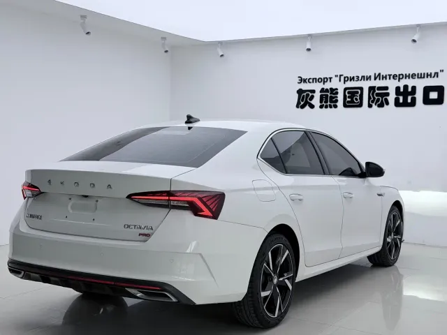Skoda Octavia — Фото автомобиля 4