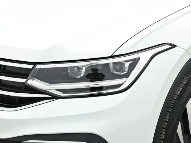 Volkswagen Tiguan L — Фото автомобиля 17