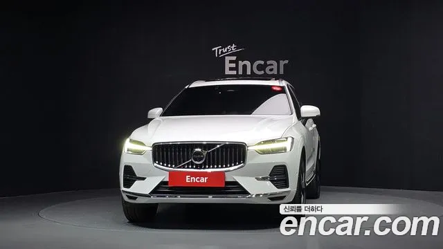 Volvo XC60 2nd Gen — Фото автомобиля 3