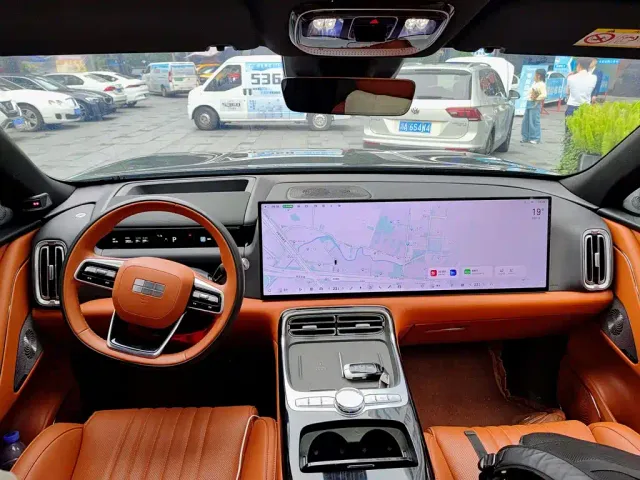 Geely Galaxy M9 — Фото автомобиля 10