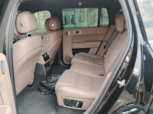 Li Auto Li Auto L7 2024 Pro — Фото автомобиля 10