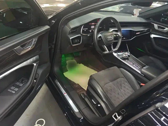 Audi A6L — Фото автомобиля 15