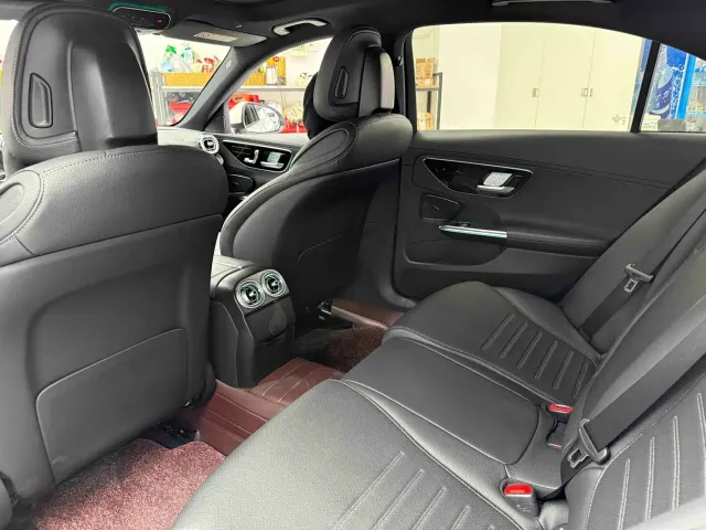 Mercedes-Benz C-Class — Фото автомобиля 7