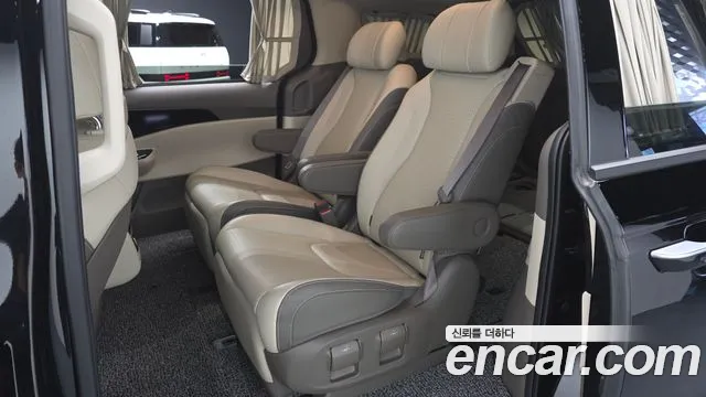 Kia Carnival 4th Gen — Фото автомобиля 18