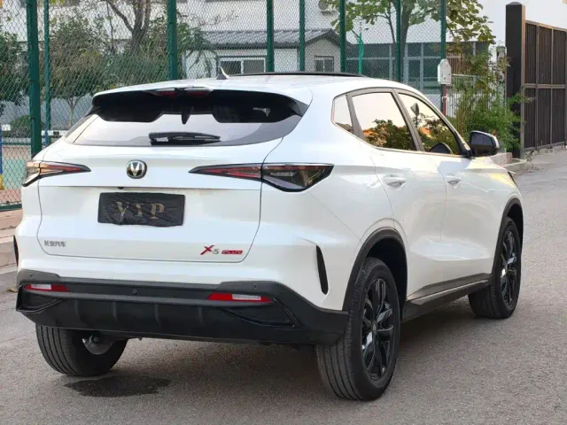 Changan X5 Plus — Фото автомобиля 8