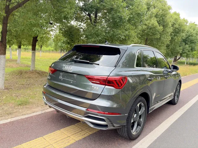 Audi Q3 — Фото автомобиля 8