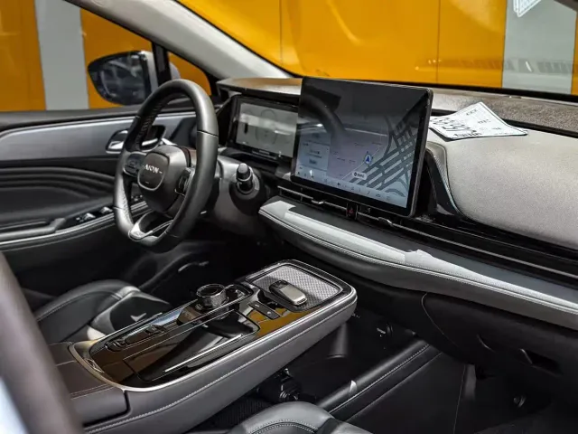 GAC Aion S Plus — Фото автомобиля 9