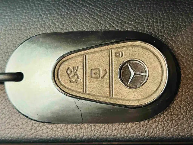 Mercedes-Benz C-Class — Фото автомобиля 14