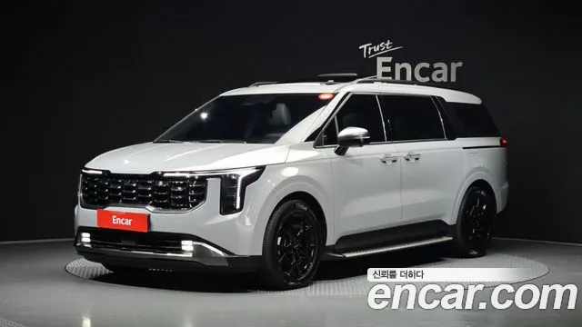 Фотография автомобиля — Kia Carnival Generation 4