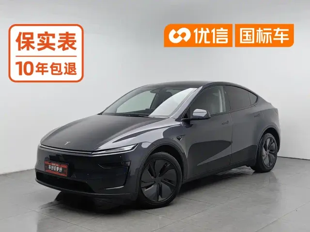 Фотография автомобиля — Tesla Model Y