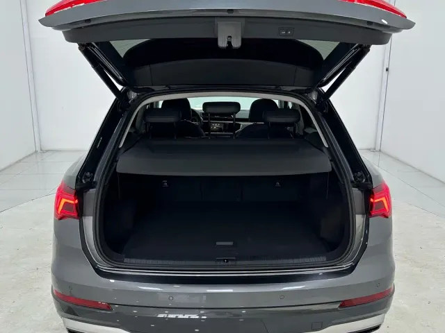 Audi Q3 — Фото автомобиля 15