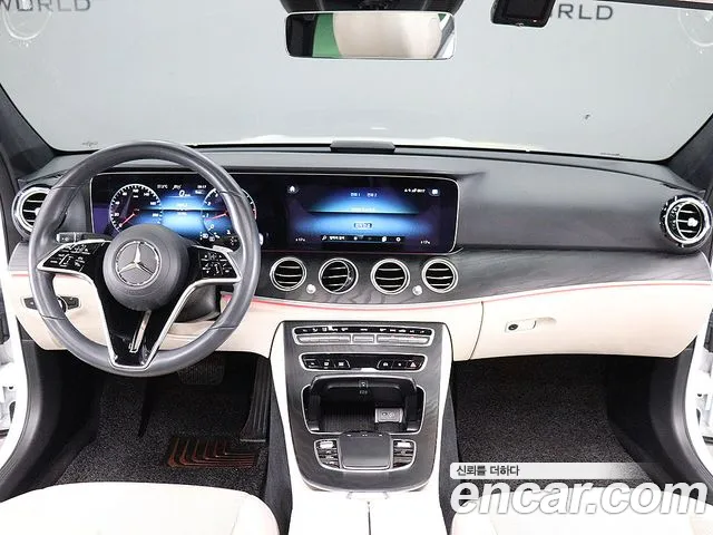 Mercedes-Benz E-Class — Фото автомобиля 7