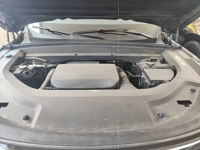 Li Auto L8 — Фото автомобиля 19