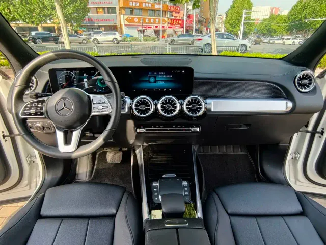 Mercedes-Benz GLB-Class — Фото автомобиля 9