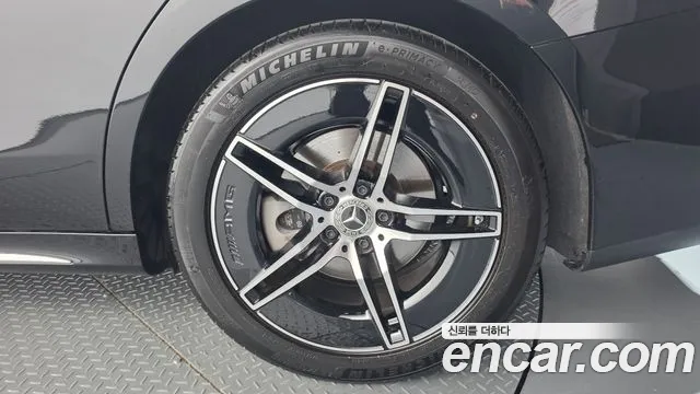Mercedes-Benz E-Class E-класс W214 — Фото автомобиля 20