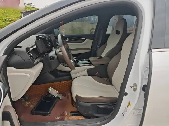 BYD Qin PLUS — Фото автомобиля 14