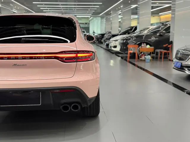 Porsche Macan — Фото автомобиля 18