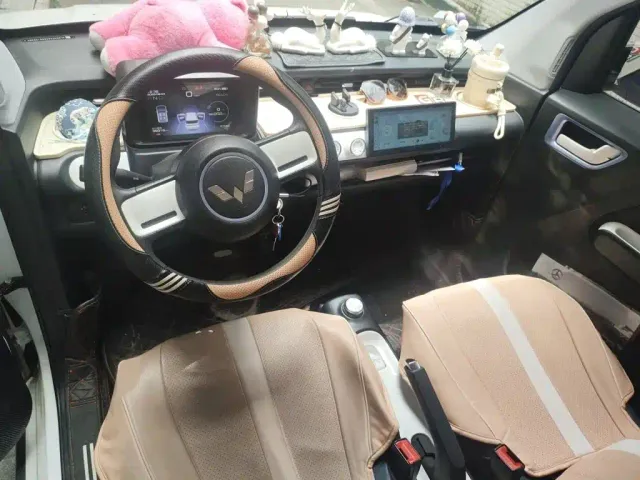 Wuling Hongguang Mini EV — Фото автомобиля 12