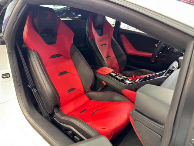 Lamborghini Huracan — Фото автомобиля 8
