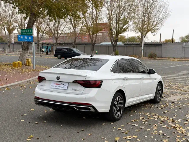 Volkswagen Sagitar — Фото автомобиля 6