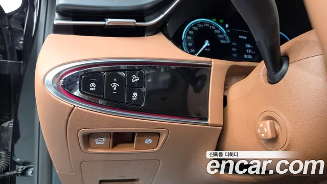 Genesis GV70 — Фото автомобиля 29