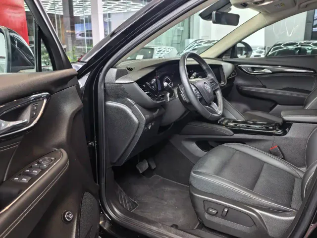 Buick Envision Plus — Фото автомобиля 9