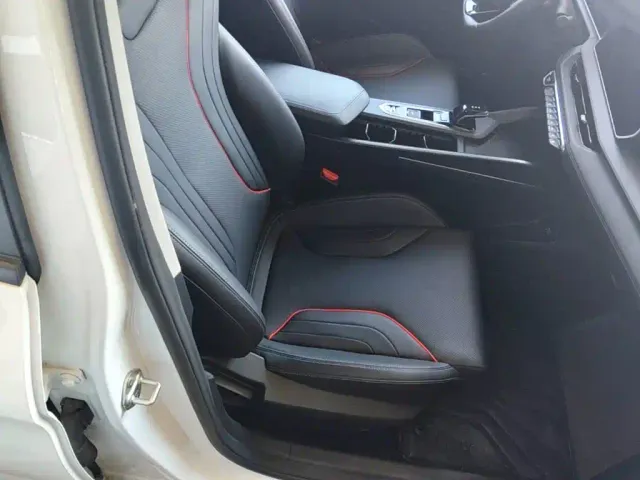 Geely Binrui — Фото автомобиля 24