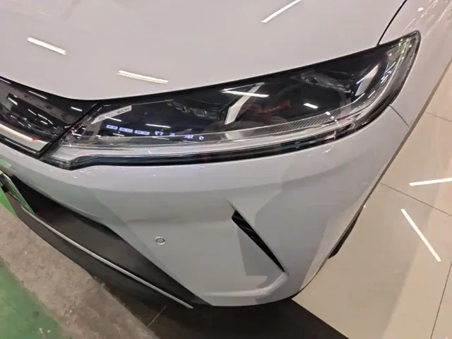 BYD Yuan UP — Фото автомобиля 23