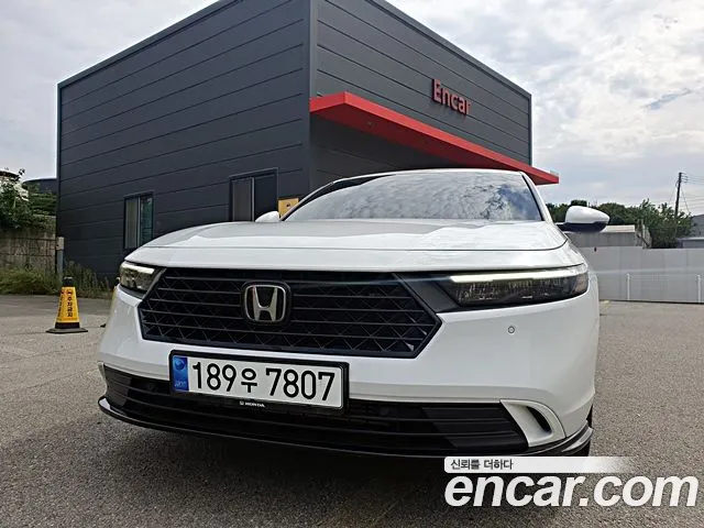 Фотография автомобиля — Honda Accord Generation 11