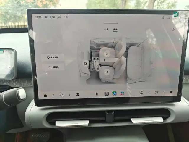 Leapmotor A10 — Фото автомобиля 9
