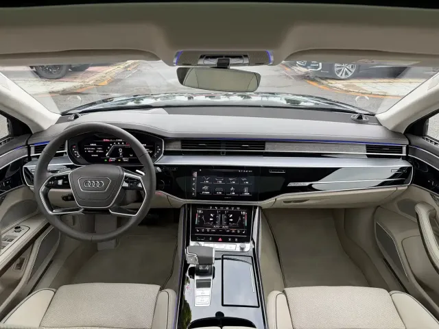 Audi Audi A8 2022 A8L Horch Founder's Edition Legendary — Фото автомобиля 7
