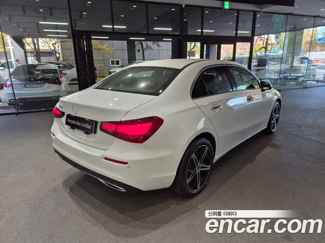 Mercedes-Benz A-Class — Фото автомобиля 2