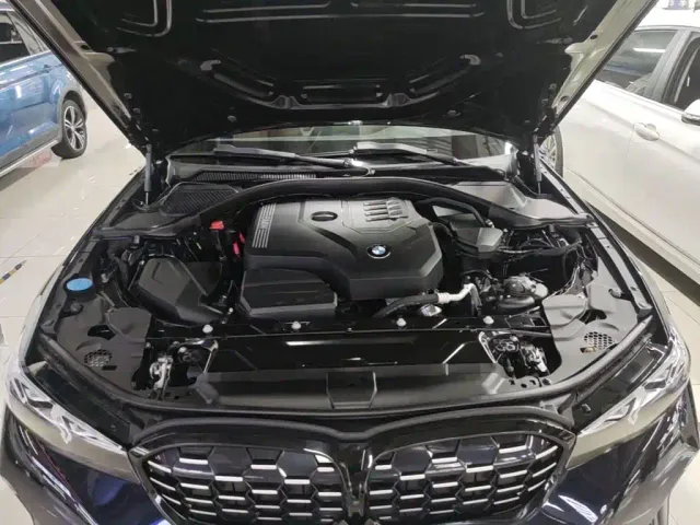 BMW 3 Series — Фото автомобиля 19