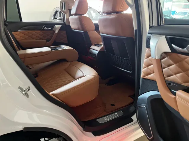 Haval H9 — Фото автомобиля 13