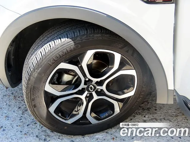 Renault Korea XM3 — Фото автомобиля 20