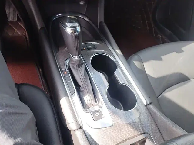 Chevrolet Malibu XL — Фото автомобиля 13